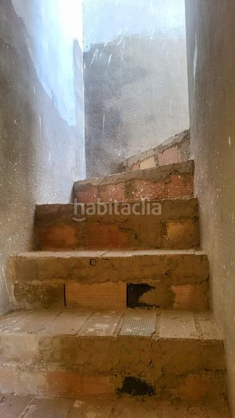 Foto 6526de7a-bc08-40d8-bc2b-3b229a3d5e4e. Casa adossada a calle calvari del 7 a Barx