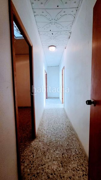 Foto 65b1d4d7-7592-46fd-8e44-5075b10e8779. Casa adossada a calle calvari del 7 a Barx