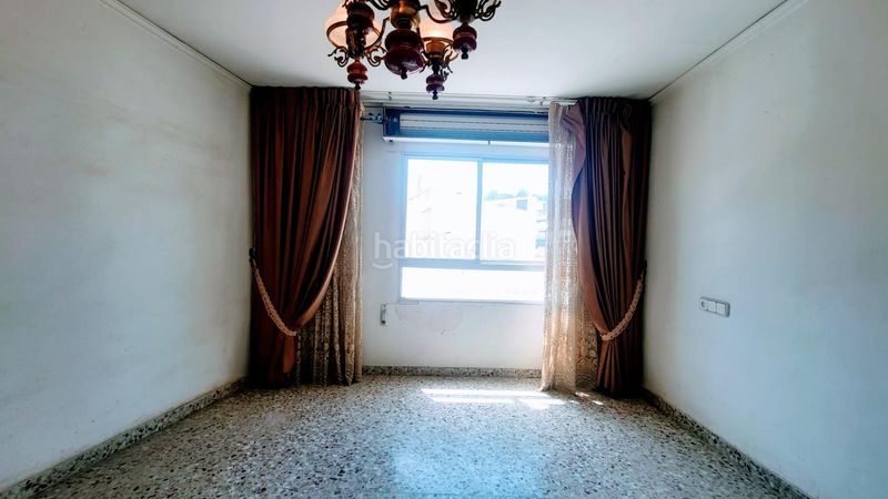 Foto 710e2fd2-ab91-4142-926f-58a122b04b9e. Casa adossada a calle calvari del 7 a Barx