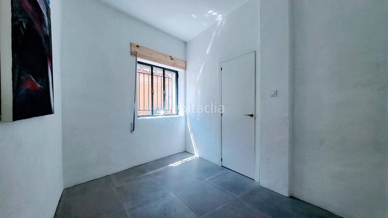 Foto cc02f96d-3cc1-4a46-8447-962605521756. Casa adossada a calle calvari del 7 a Barx