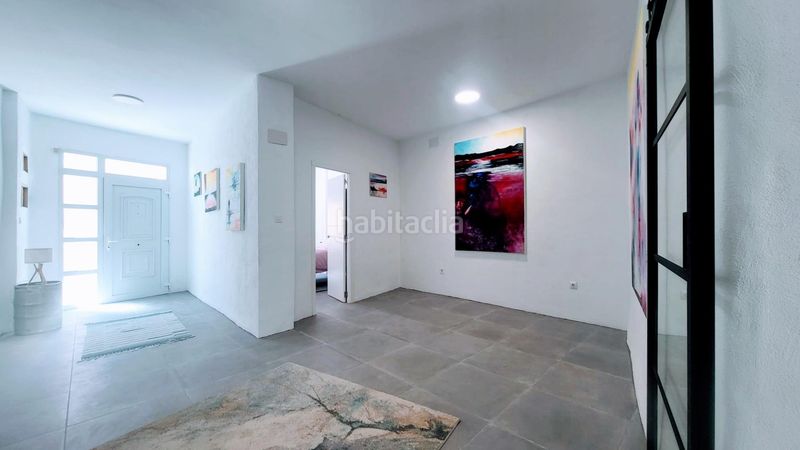 Foto ce0dfe12-0f83-4744-9ea0-d08286131553. Casa adossada a calle calvari del 7 a Barx