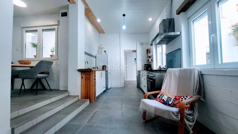 Foto fe4f947f-0a6a-47c9-a1b3-4ea20a0016a9. Casa adossada a calle calvari del 7 a Barx