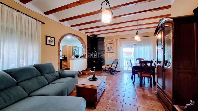 Foto d2c09890-1168-422b-a02c-21305aa1672a. Xalet a calle eucaliptus 2 a Ador