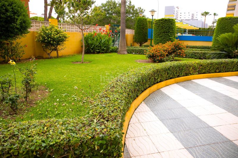 Foto 32286800-417a-4523-92a8-9880bea2c864. Apartament amb aparcament piscina a Playa de Gandía Gandia