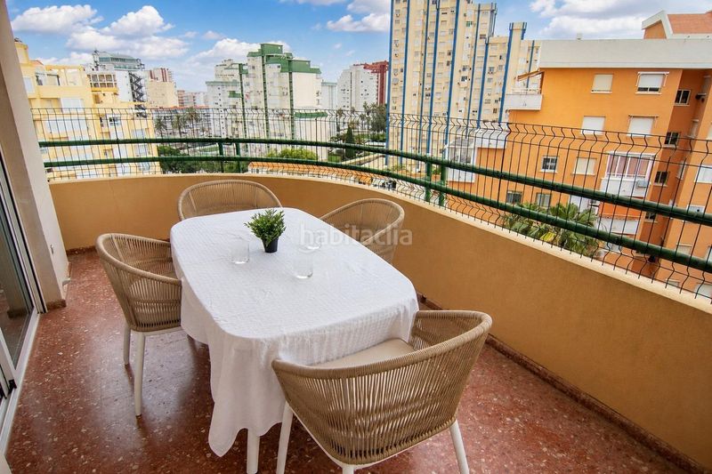Foto 5931b58c-f4b5-4bdd-99db-fcc557aadb2f. Apartament amb aparcament piscina a Playa de Gandía Gandia