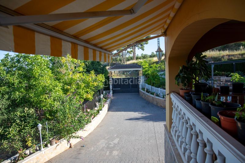 Foto f716fda5-4adb-4c19-accd-1adcd502a0f9. Casa amb aparcament piscina a Almudaina