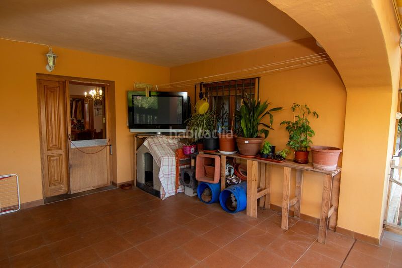Foto f9a27fb8-33bc-46bc-943e-93369ac12eb4. Casa amb aparcament piscina a Almudaina