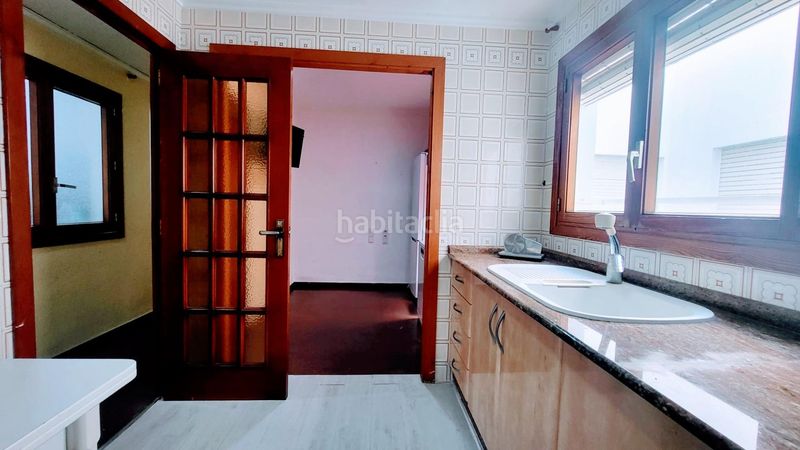 Foto ea7d7fcb-70be-4962-aff2-95e60b7b28b1. Pis a Oliva pueblo Oliva