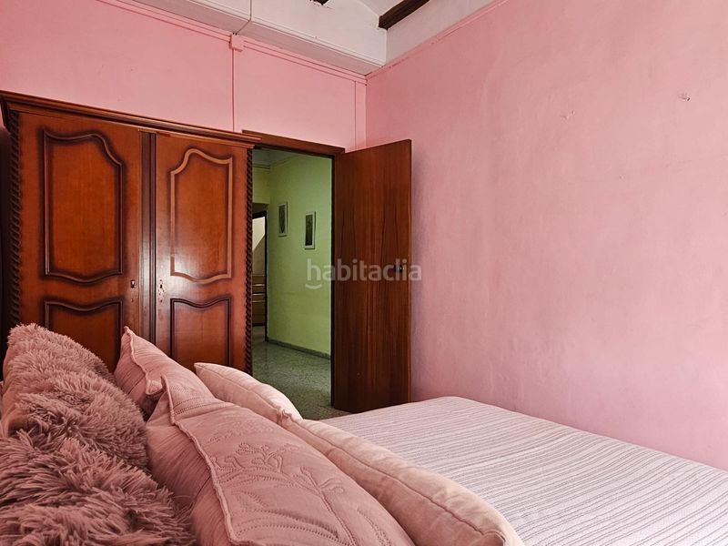 Foto fa041220-70fd-4794-b466-acdbbbcd407b. Casa con riscaldamento in Rótova