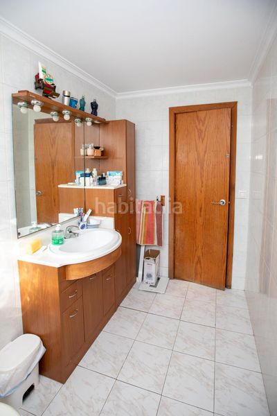 Foto 379869b6-ca13-4dd4-a5fe-da621880bfb3. Casa amb aparcament a Almudaina