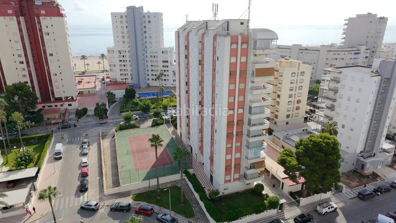 Foto 7cbfa818-b107-4d80-b983-af470d8a1daa. Apartament amb piscina a Playa de Gandía Gandia