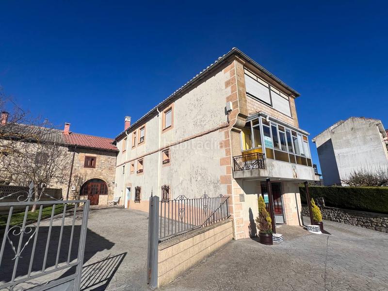 Foto b431551b-61ac-4d0d-a837-62c8c73b8e5a. Pis a plaza la paz 3 a Valdeolea