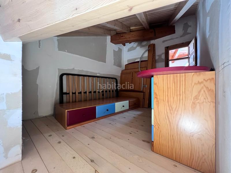 Foto 016811e2-8732-4199-baac-34aaaedd99cb. Àtic a calle matias barrio y mier 33 a Aguilar de Campoo