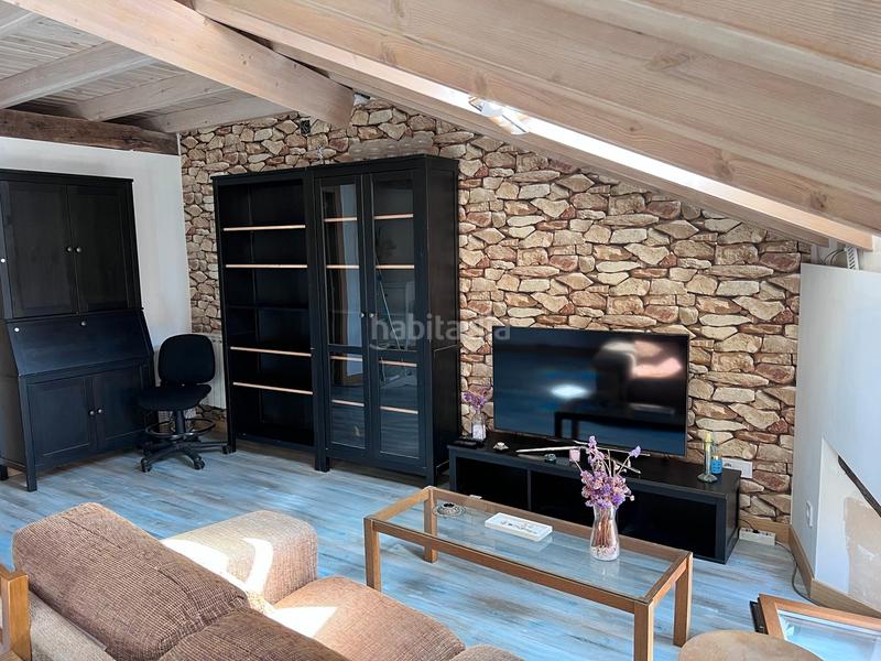 Foto 29bd00cd-dcbf-40ca-a4a5-1b40f5dc1875. Àtic a calle matias barrio y mier 33 a Aguilar de Campoo