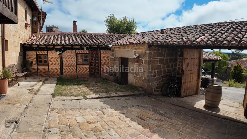 Foto 04b21a93-1eeb-4a1d-96b6-dc2ff71c0ce0. Edificio en barrio navamuel 29 complejo turístico en navamuel, (cantabria) en Valderredible