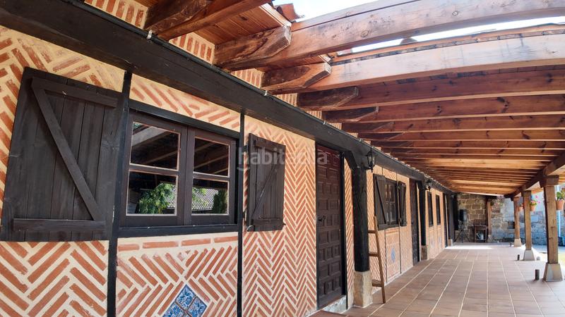 Foto a0823e91-d0f1-40a5-b9b4-2d7c57185228. Edificio en barrio navamuel 29 complejo turístico en navamuel, (cantabria) en Valderredible
