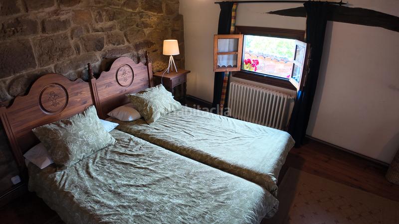 Foto a560d0d0-843e-491c-a4ee-62e784239622. Edificio en barrio navamuel 29 complejo turístico en navamuel, (cantabria) en Valderredible