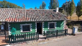 Doppelhaus  Carretera burgos 5. Encantadora casa junto al canal en alar del rey (palencia)