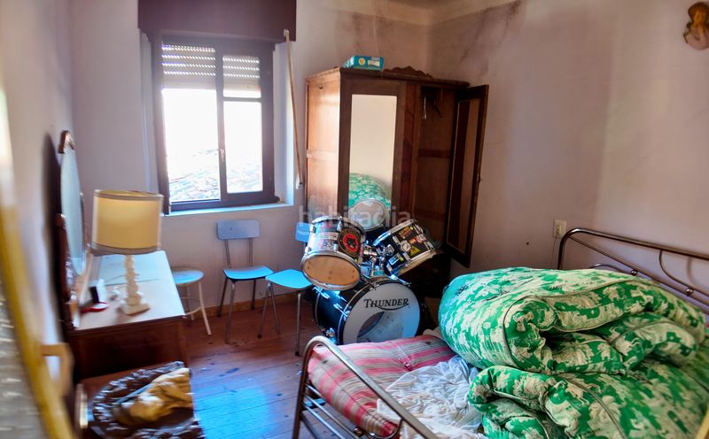 Foto 1df55968-76d6-497d-9e18-40fd39a4eedc. Casa a calle argilo 35 a Brañosera