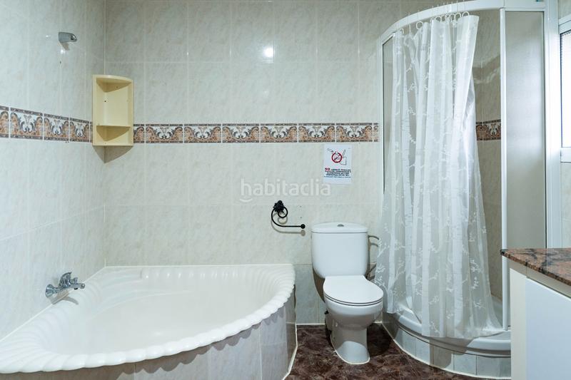 Foto 04f9a10f-c8d9-4069-86f1-f8b218a7f77c. Location maison avec cheminée chauffage parking piscine dans Barbate