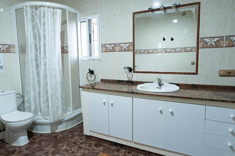 Foto 05e2db89-73b4-48bc-923e-72c6178e43cc. Rent house with fireplace heating parking pool in Barbate