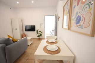 Rent Flat  Calle zapal. Piso cerca playa