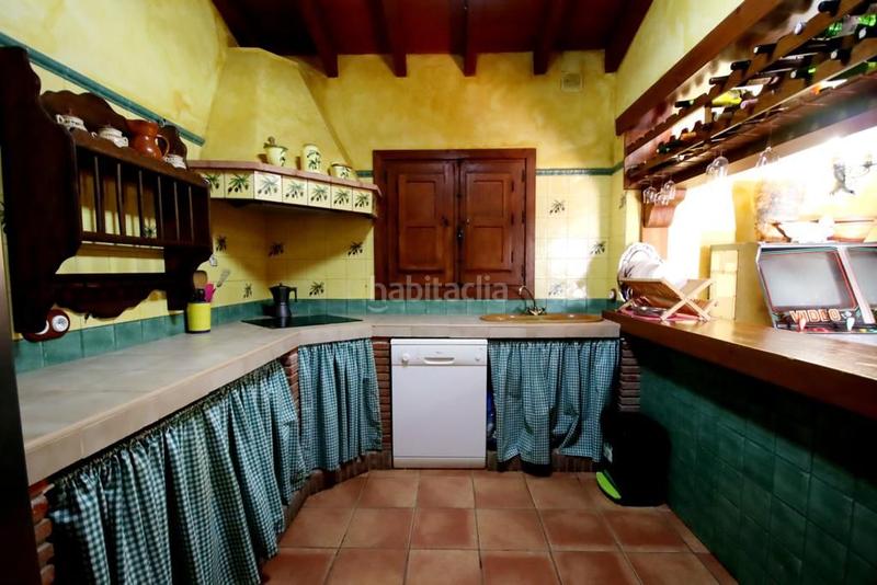 Foto f18a5088-a255-49d3-a04b-a904bcbbe942. Alquiler casa  rustica con piscina en Vélez de Benaudalla