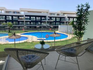Alquiler Piso en Zahara Pueblo. Piso nuevo con piscina