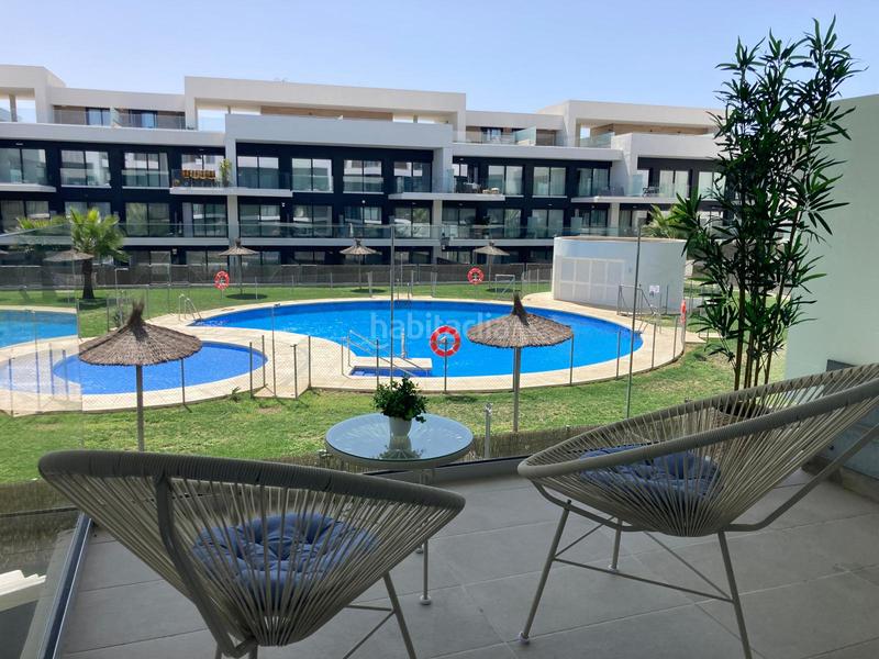 Foto d9776752-7d10-4b7d-bce4-bed821163152. Alquiler piso  nuevo con piscina en Zahara Pueblo Zahara de los Atunes