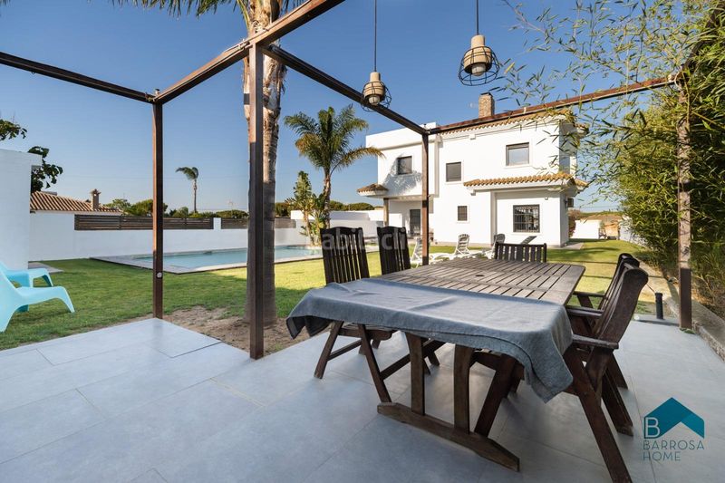 Foto 72375c84-a74a-4347-aa7d-d5430ff2e10a. Rent house with parking pool in Las Lagunas - Campano Chiclana de la Frontera