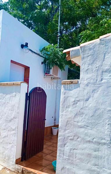 Foto f2d87eb2-213b-484f-b006-1f5856d168e2. Alquiler piso apartamento con patio en Roche Conil de la Frontera