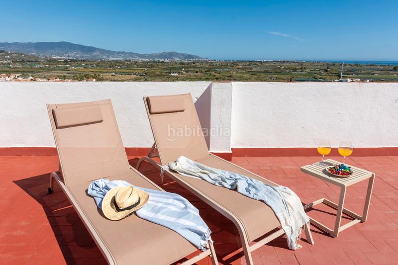 Foto 53cd576d-fcaf-40df-ab24-2d050cd2c57e. Alquiler casa  cerca playa con vistas al mar en Salobreña