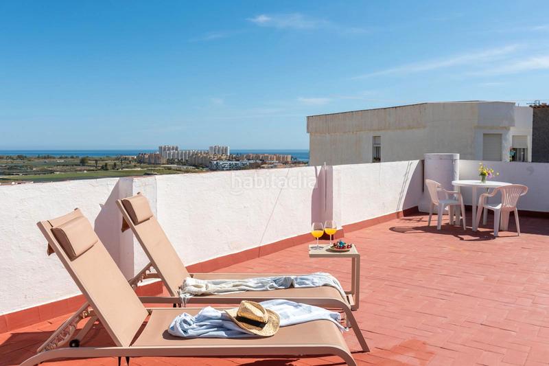 Foto 8da97180-e201-4aa4-b5f9-82b74cc8d388. Alquiler casa  cerca playa con vistas al mar en Salobreña