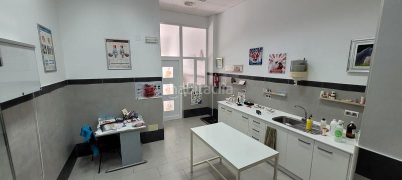 Foto 8114a34e-0fad-4a28-beb9-ca815c206810. Local commercial dans Torreguadiaro-San Diego Sotogrande