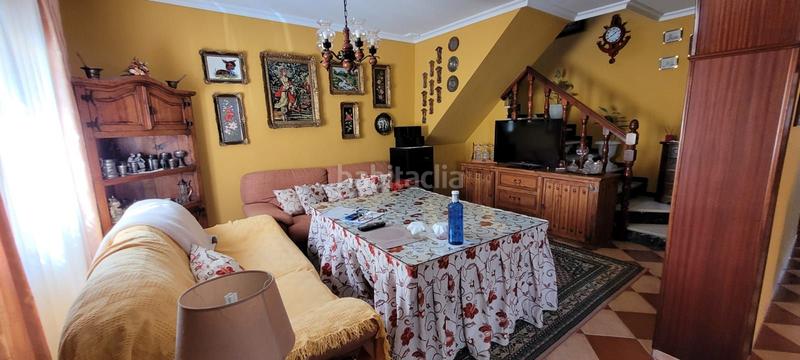 Foto b9cf22e4-df5b-4270-800a-46a9bb3f953e. Chalet dans n/a dans Los Pinos Algeciras