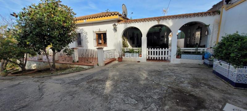 Foto 7a20ebab-ece5-4398-ae80-c4931c671069. Chalet dans n/a dans Los Pinos Algeciras