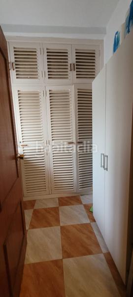 Foto b493be9d-64d9-402c-a5a9-38159adb817f. Chalet dans n/a dans Los Pinos Algeciras