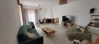 Lloguer Xalet a Avenida diputación 28. Chalet independiente alquiler ya disponible para 10 meses