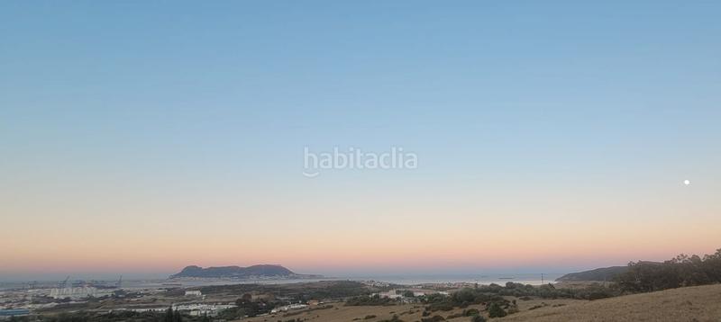 Foto e42f579f-1040-4239-abc4-e59a9a5129f4. Geschäftsraum in calle salvador cabrera. pescador s/n in Algeciras