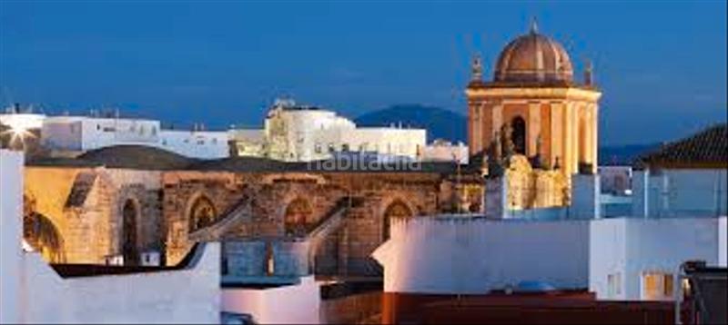 Foto 517d6956-00cb-433c-9465-f605e0b2efb3. Chalet with parking in San García Algeciras