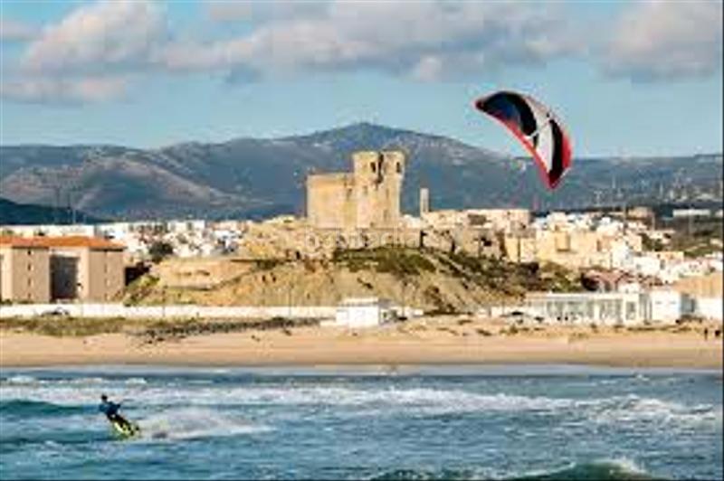 Foto 5aaa990c-45b5-48d2-ae35-2fea5a75e465. Chalet with parking in San García Algeciras