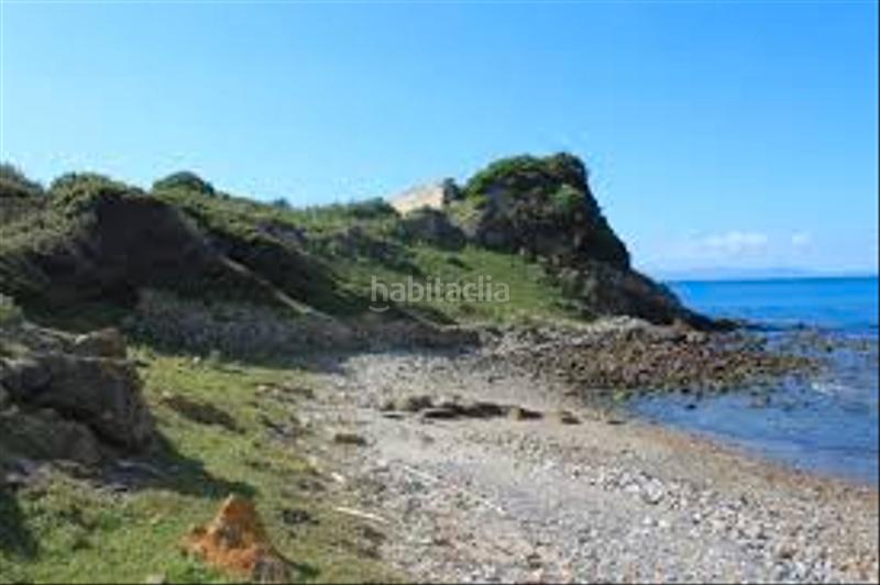 Foto cd5bedab-0a6d-49df-ae75-d6e60ad9404d. Chalet with parking in San García Algeciras