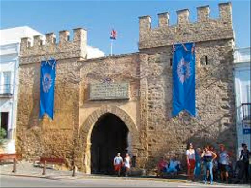 Foto f3cfee79-f346-4e54-94be-1a652a55f52c. Chalet with parking in San García Algeciras