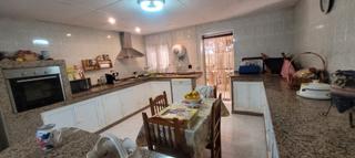 Xalet  Calle naranjo de bulnes 35. Gran chalet independiente en pelayo