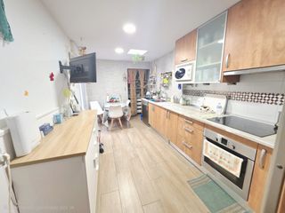 Maison jumelée à Calle coronel francisco valdés 19. Oferta bajada de precio solo durante el mes de mayo!!