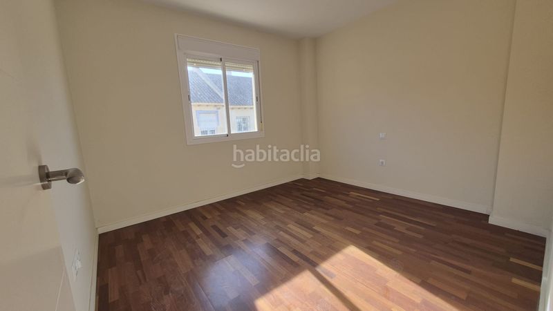 Foto 9ba03d8f-aab6-40e2-9610-733e9859275f. Casa adossada a calle adarves 2 a Calahonda Mijas