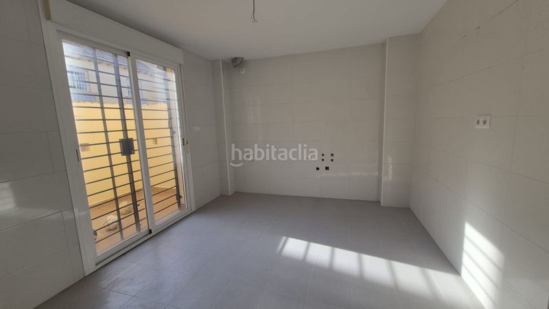 Foto b37c08ab-6d79-4cd3-bfb2-60eebe3079a9. Casa adossada a calle adarves 2 a Calahonda Mijas