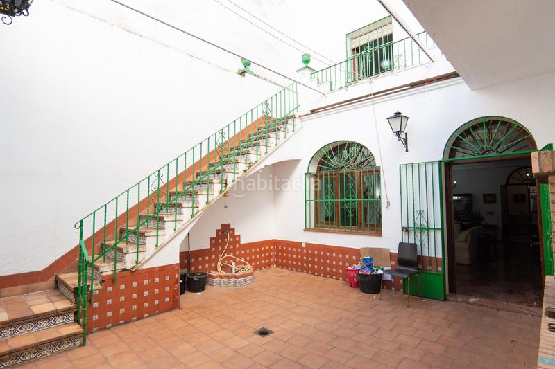 Foto f5d9def0-e42f-4195-8914-ced9be1e3b09. Xalet amb xemeneia aparcament a Olvera