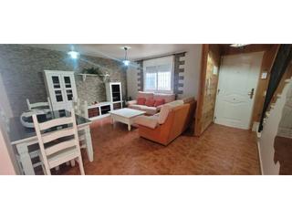 Casa  Plaza de la constitución. Bonita casa centro la línea venta y alquiler
