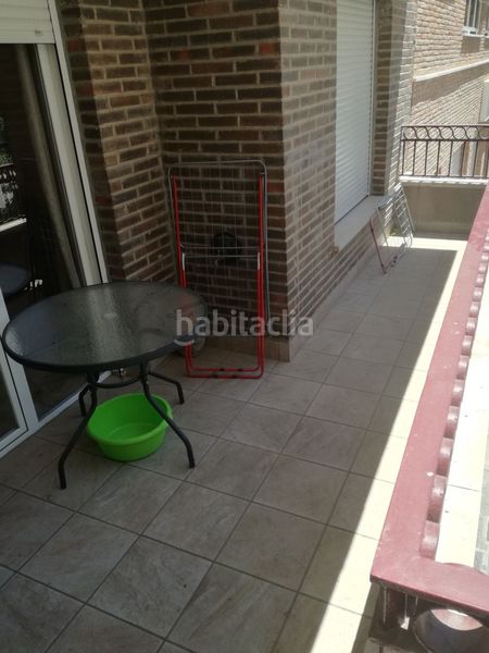 Foto a7729144-160a-4d95-9eac-14e022187d88. Pis amb calefacció aparcament a Plaza de Toros Granada